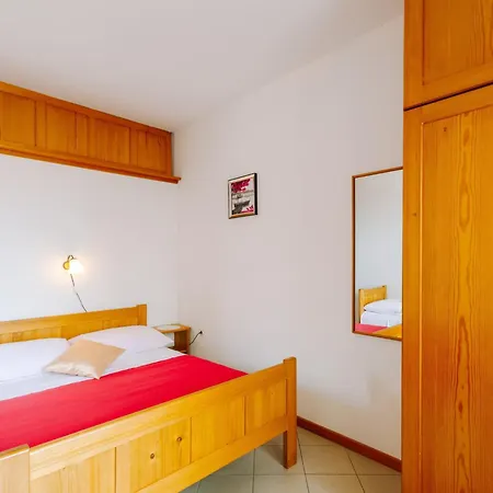 Horvat 2 - Hr-05593-02 By Interhome * Crikvenica